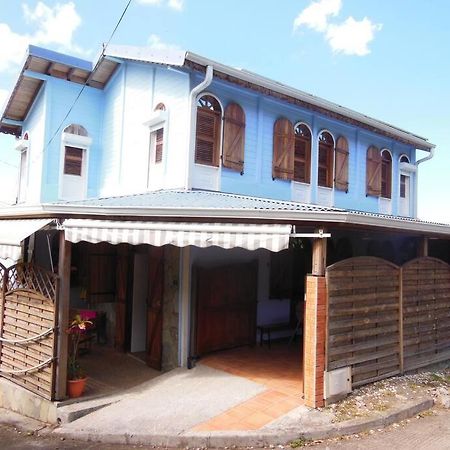 Maison Situee Dans Un Petit Village De Pecheur Le Carbet Exteriör bild